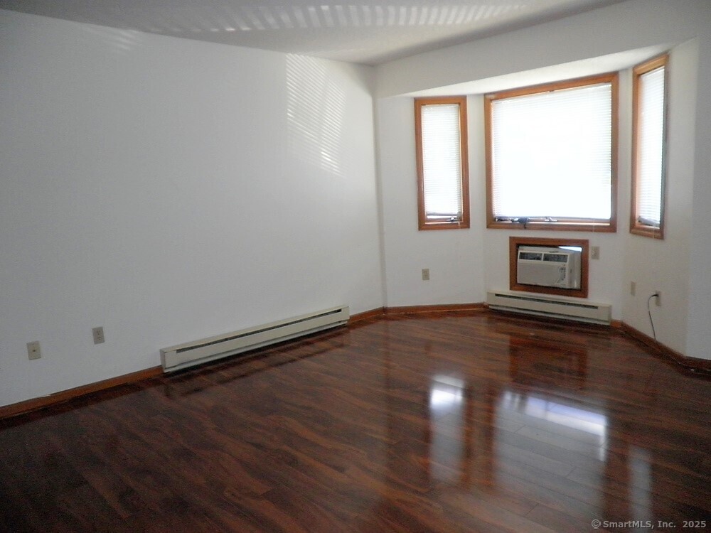 42 Anthony Street APT 3