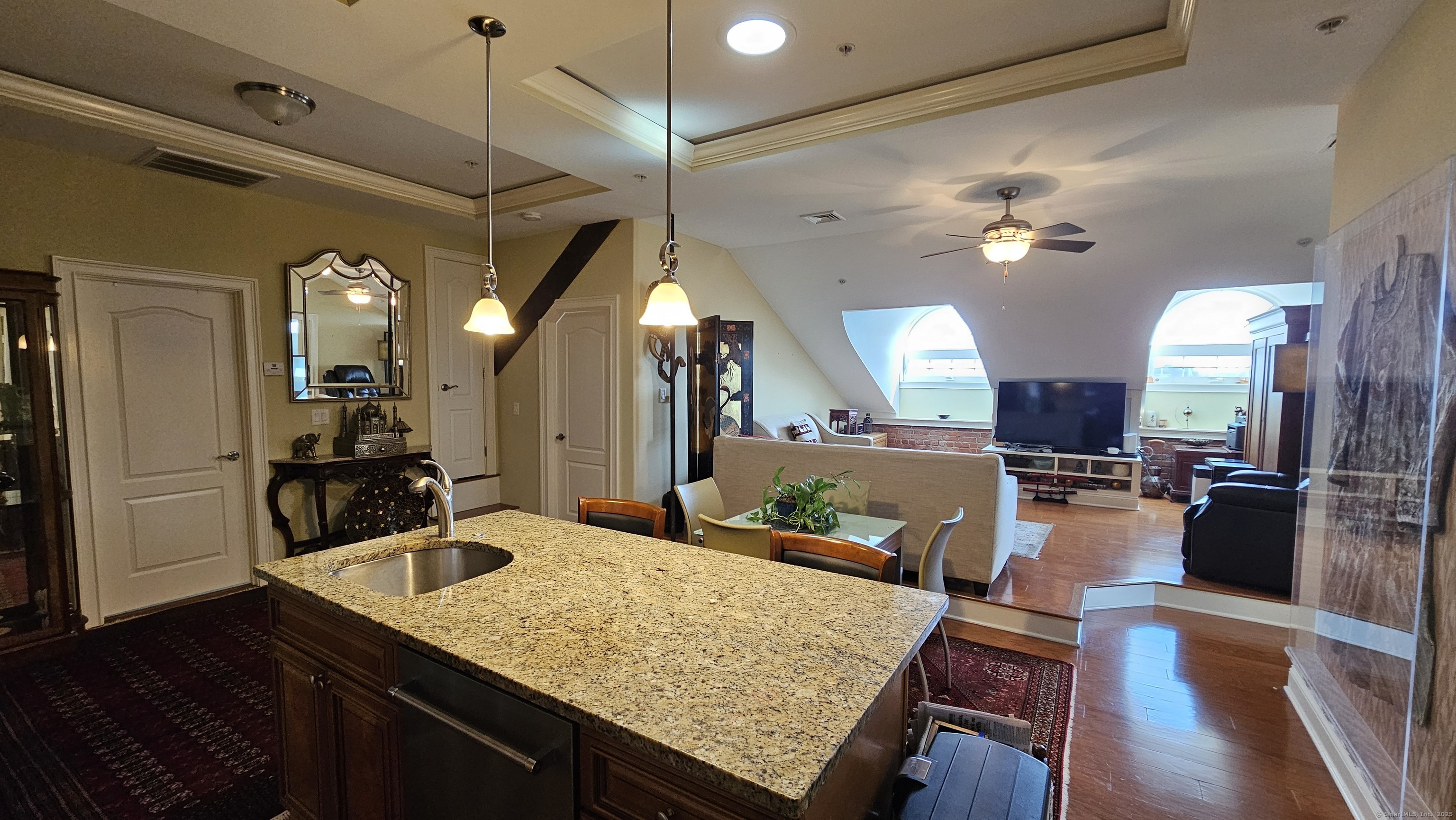 461 Bank Street #P9, New London, Connecticut image 6