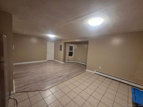 Tiny photo for 63 Seyms Street #3rd Floor, Hartford, CT 06120 (MLS # 24135911)