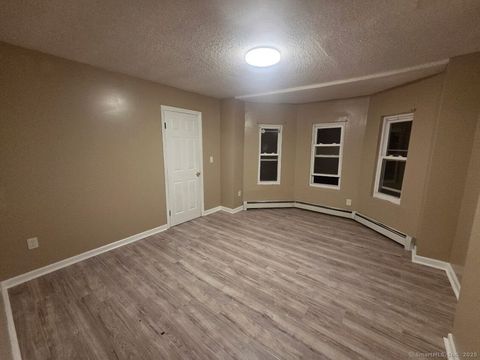 Tiny photo for 63 Seyms Street #3rd Floor, Hartford, CT 06120 (MLS # 24135911)