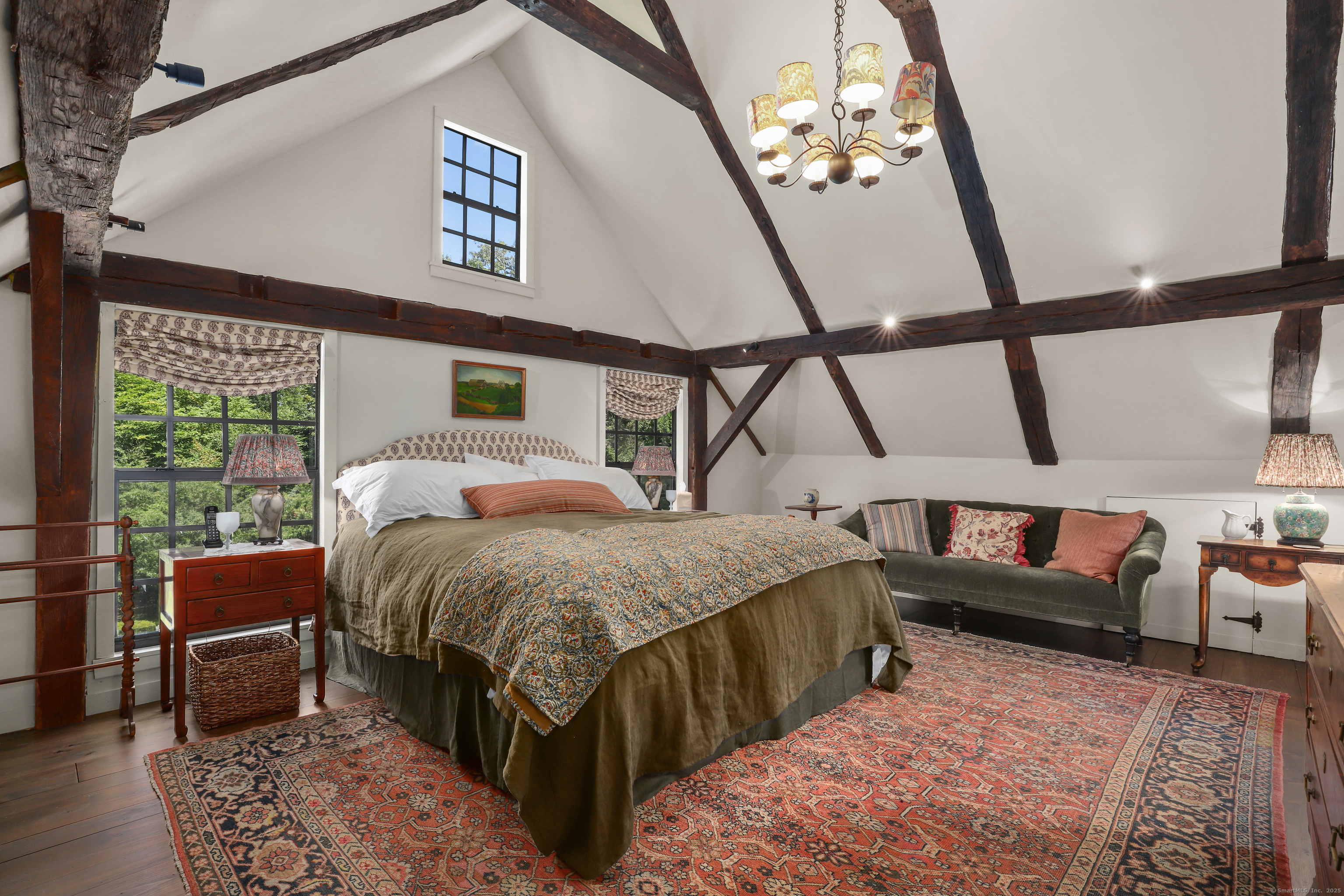 Newtown, Connecticut 06482, United States, 4 Bedrooms Bedrooms, ,4 BathroomsBathrooms,Residential,Active,200206