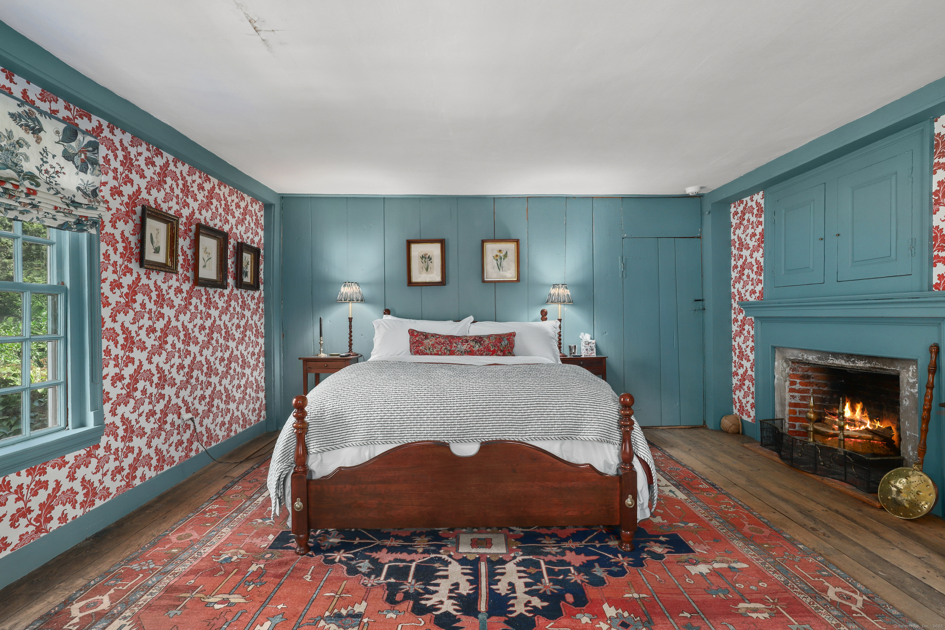 Newtown, Connecticut 06482, United States, 4 Bedrooms Bedrooms, ,4 BathroomsBathrooms,Residential,Active,200206