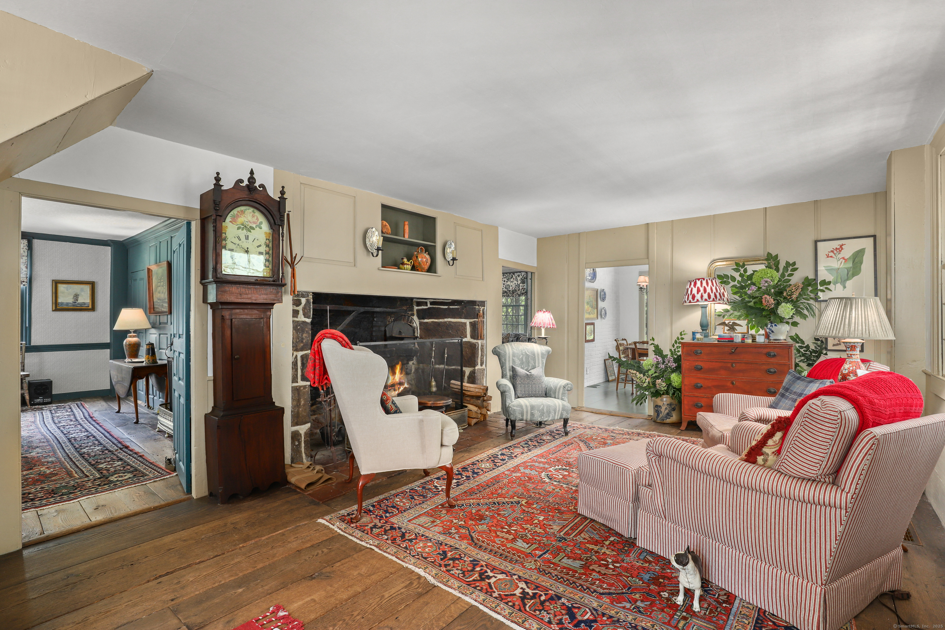 Newtown, Connecticut 06482, United States, 4 Bedrooms Bedrooms, ,4 BathroomsBathrooms,Residential,Active,200206