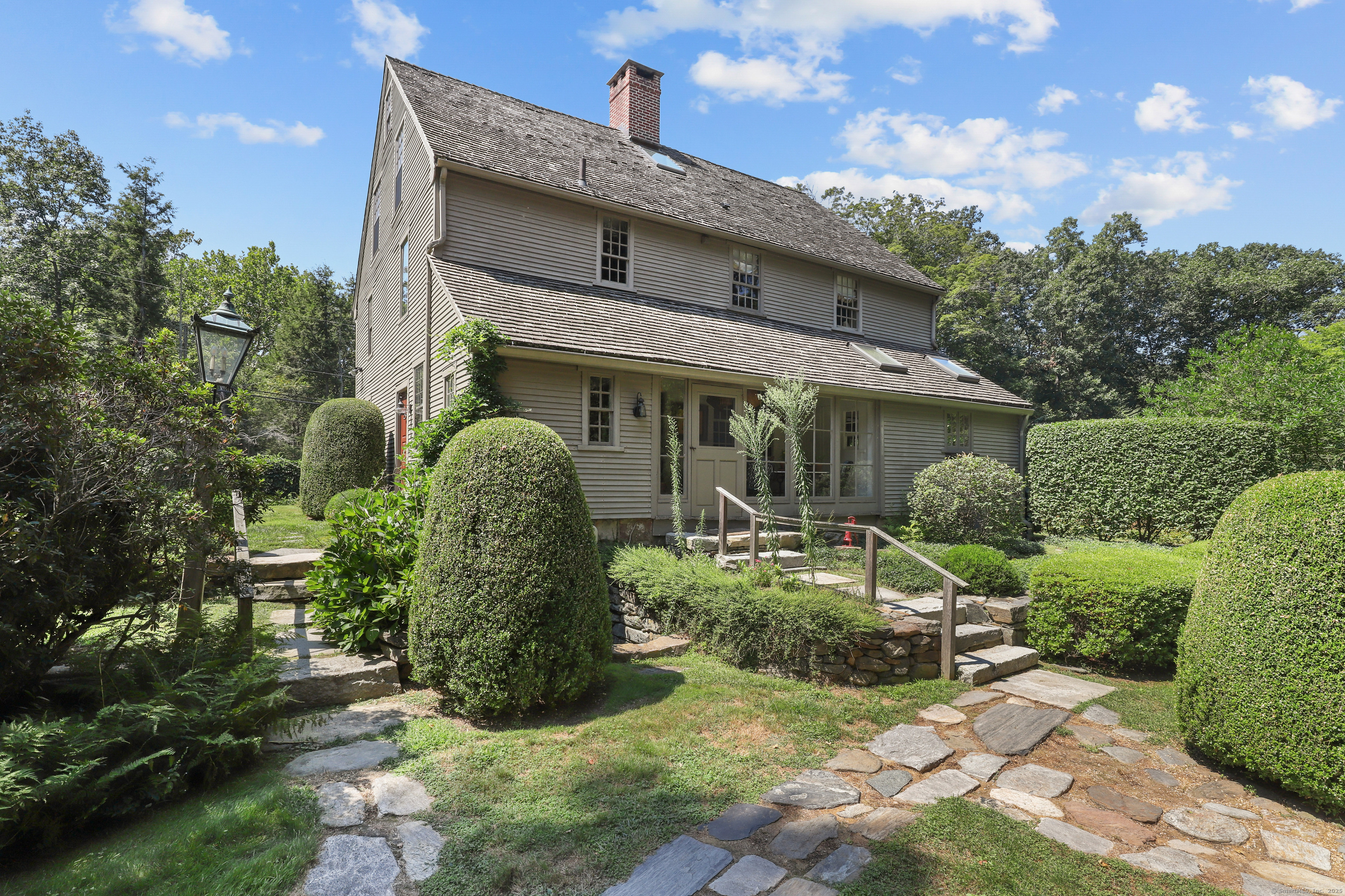 211 Walnut Tree Hill Road