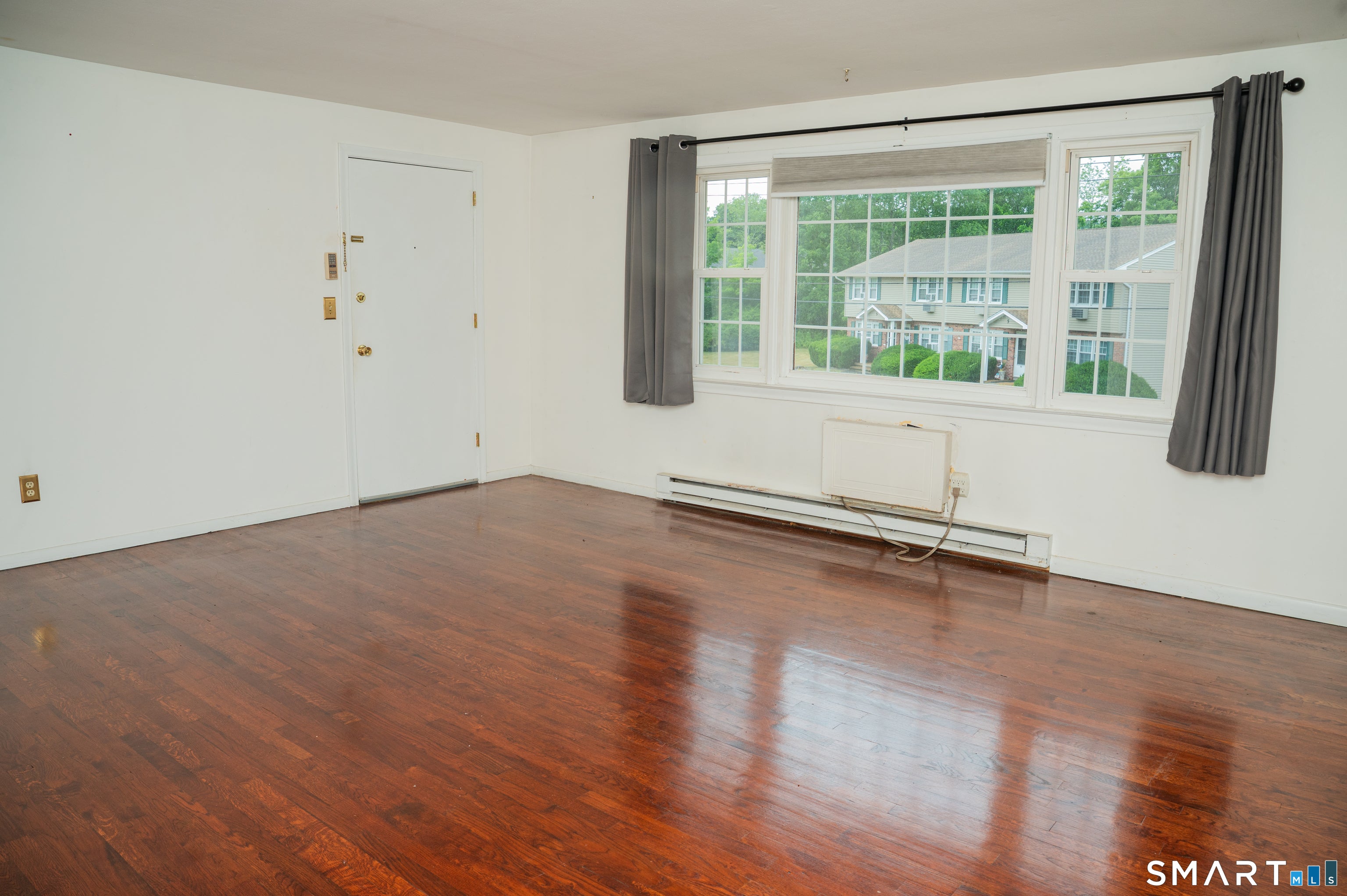 1789 Foxon Road 3B