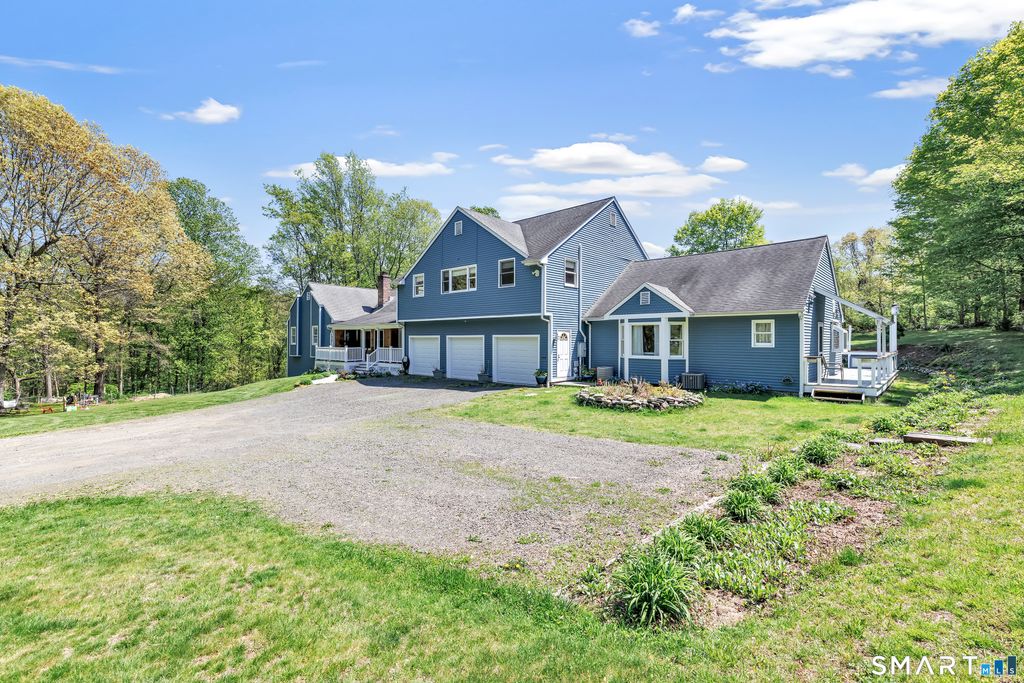 Photo of 121 Picketts Ridge Road, Redding, CT 06896 (MLS # 24174820)