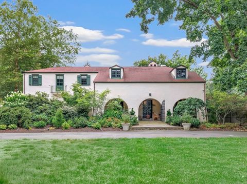 61 Clapboard Hill Road Westport CT 06880