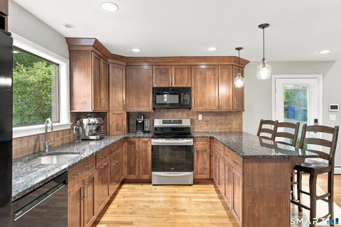 Tiny photo for 962 Moose Hill Road, Guilford, CT 06437 (MLS # 24206807)