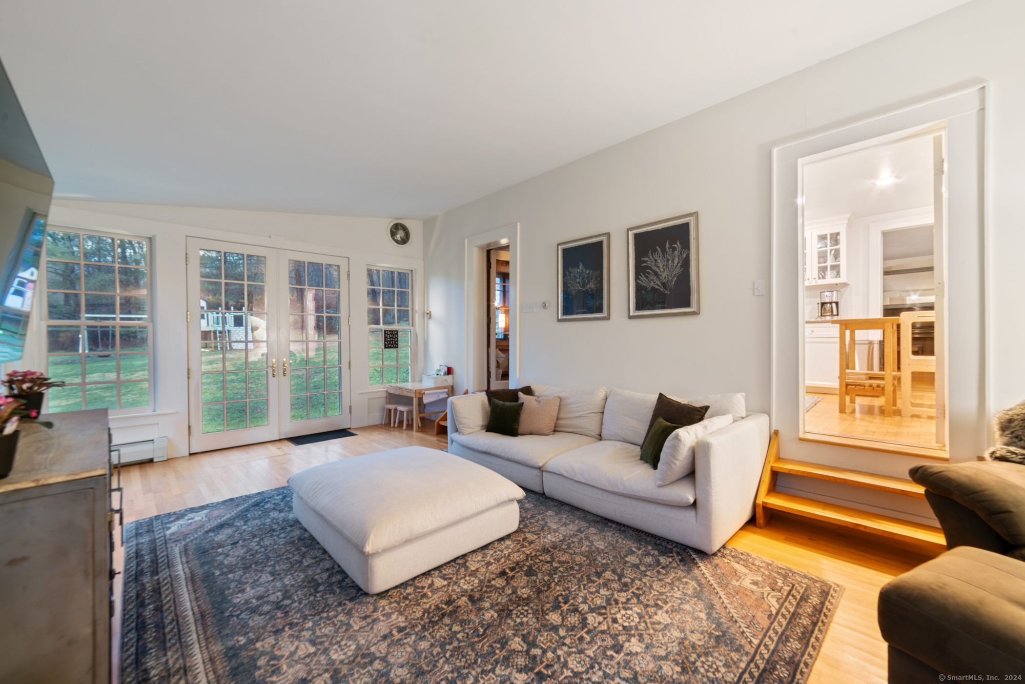 Harwinton, Connecticut 06791, United States, 4 Bedrooms Bedrooms, ,3 BathroomsBathrooms,Residential,Pending,31961