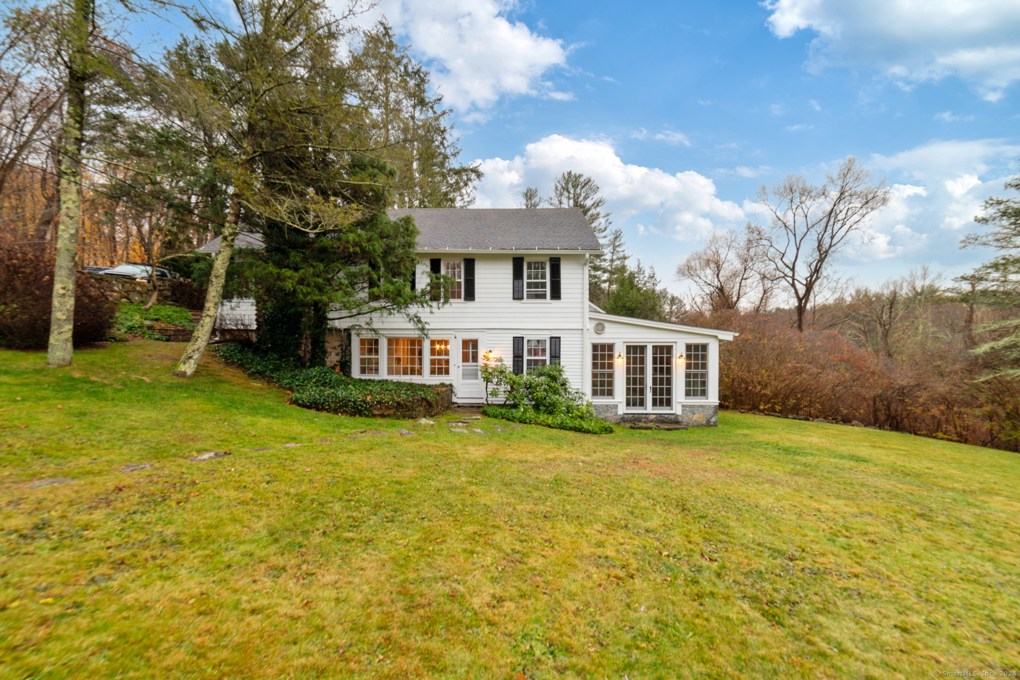 Harwinton, Connecticut 06791, United States, 4 Bedrooms Bedrooms, ,3 BathroomsBathrooms,Residential,Pending,31961