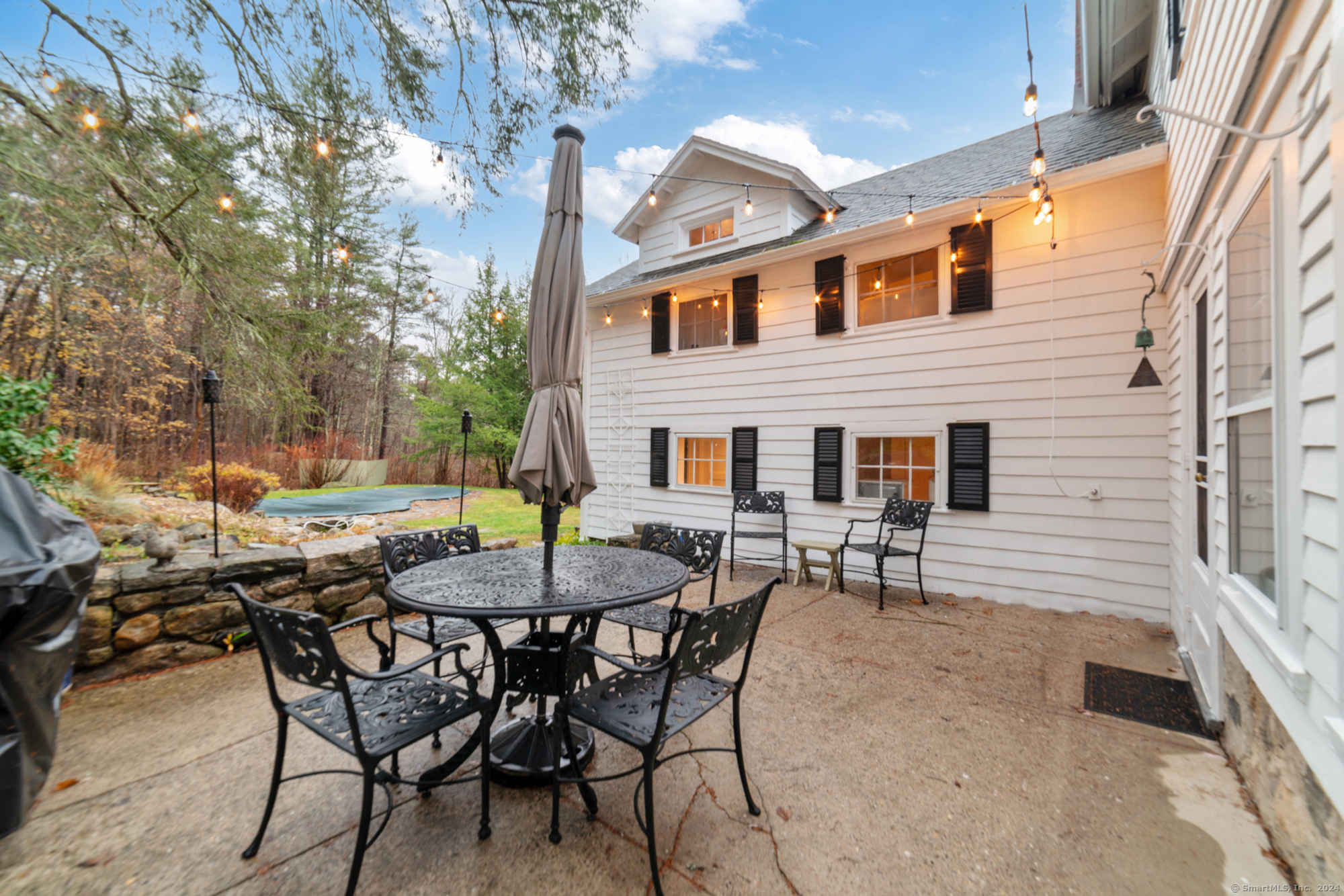 Harwinton, Connecticut 06791, United States, 4 Bedrooms Bedrooms, ,3 BathroomsBathrooms,Residential,Pending,31961