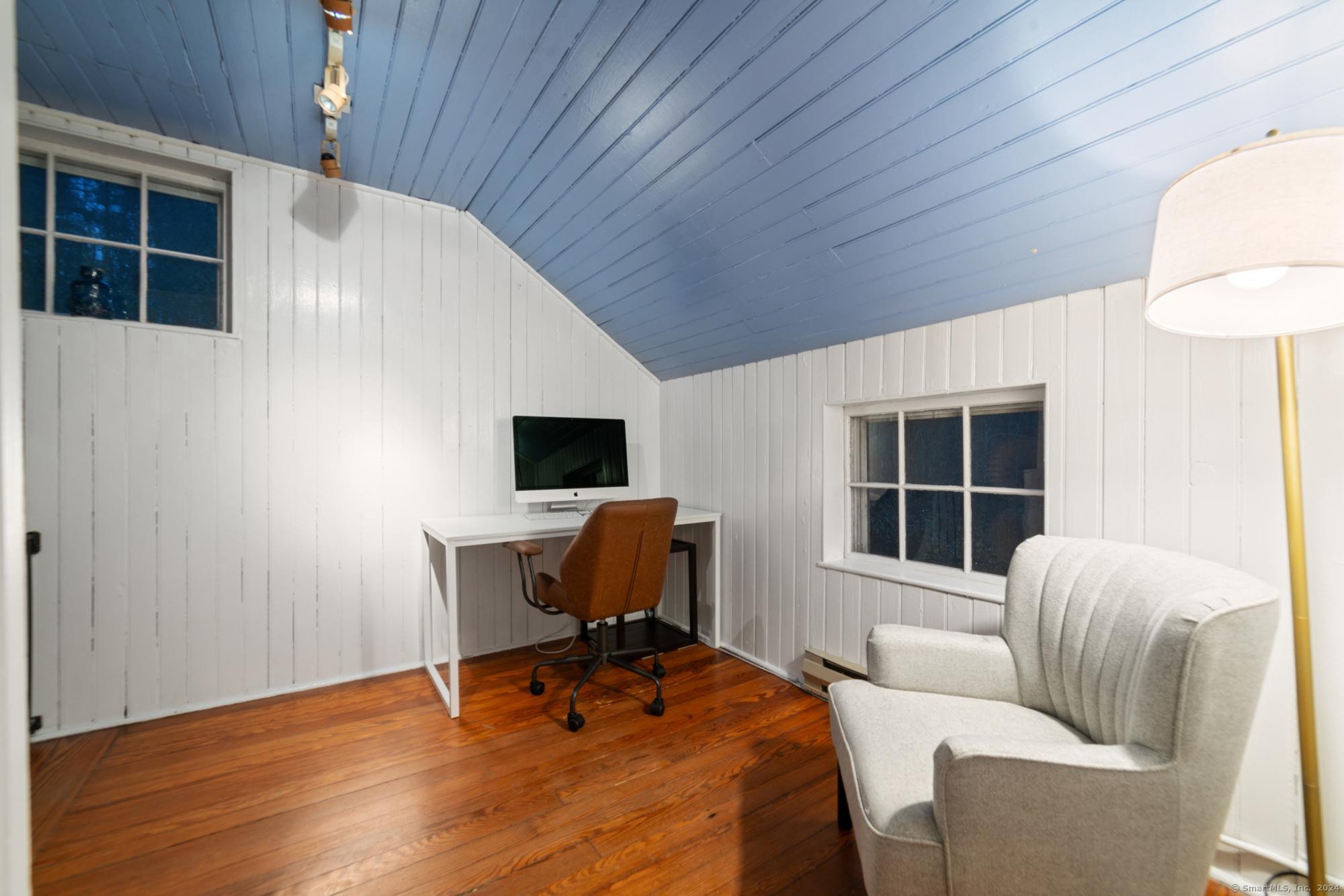 Harwinton, Connecticut 06791, United States, 4 Bedrooms Bedrooms, ,3 BathroomsBathrooms,Residential,Pending,31961