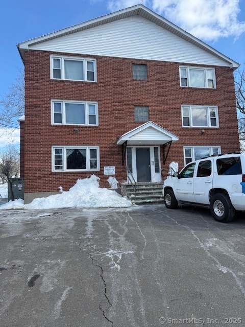 Photo 1 of Park Place Apt 1A, New Britain, Connecticut, $99,900, Web #: 24075247