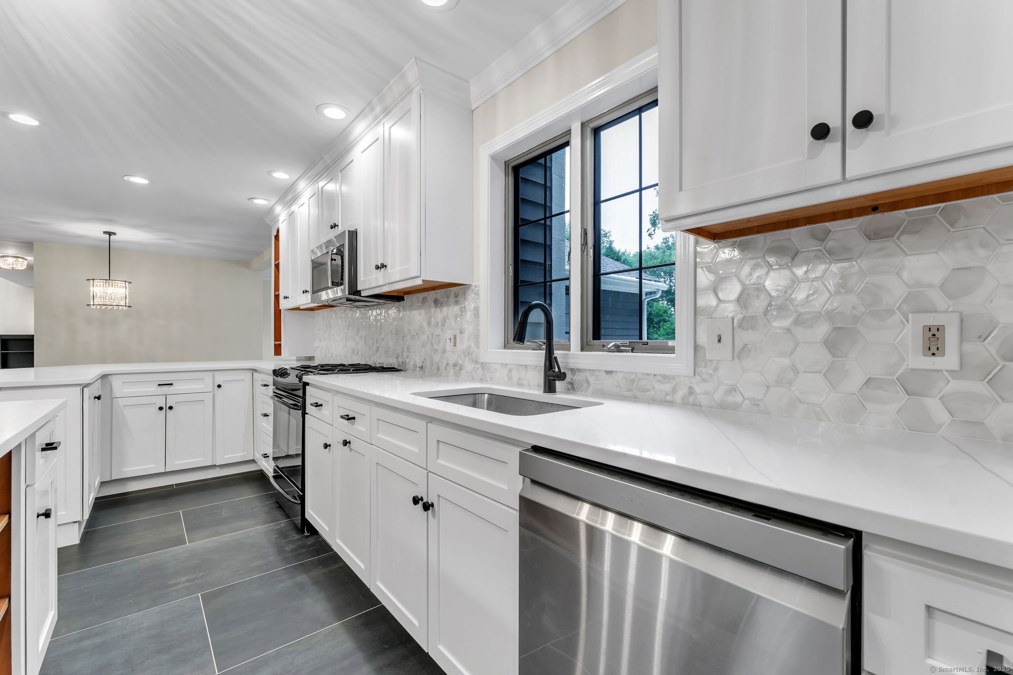92 Shafer Road, New Hartford, Connecticut image 5
