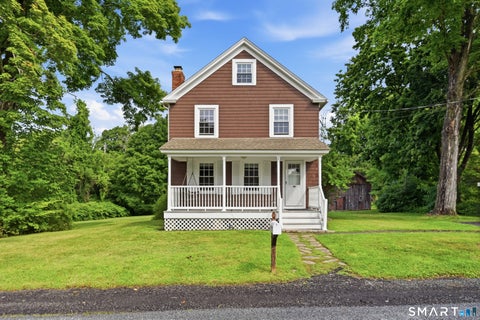 Homes For Sale - 11 Warner Road<br/> Bridgewater, CT 06752