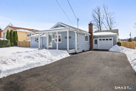 Photo of 24 Dewey Avenue, Milford, CT 06460 (MLS # 24156566)