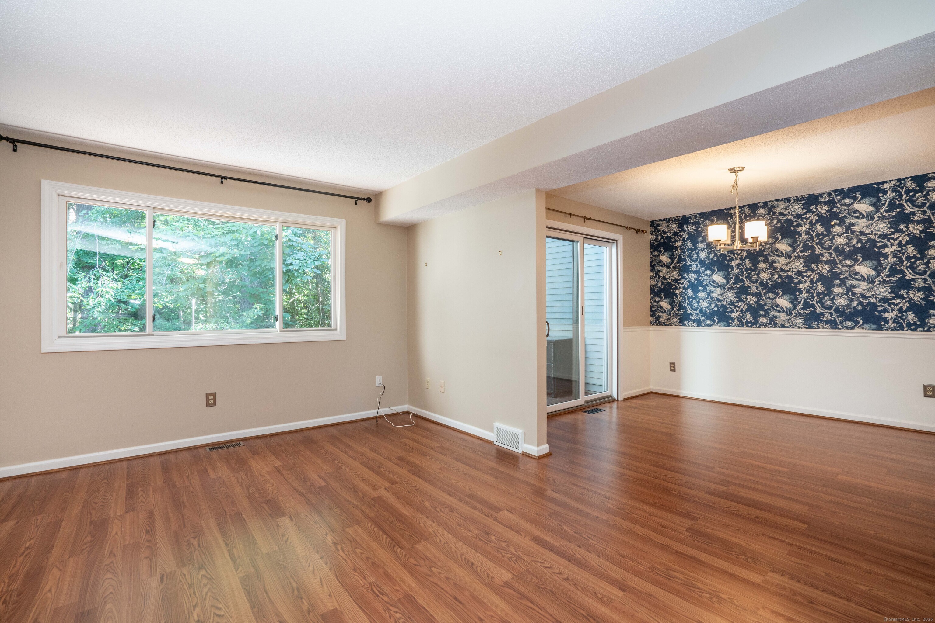 10 River View 10