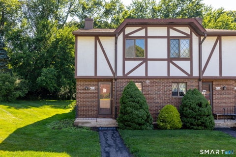 Photo of 101 Cedar Hollow Drive #101, Rocky Hill, CT 06067 (MLS # 24207226)