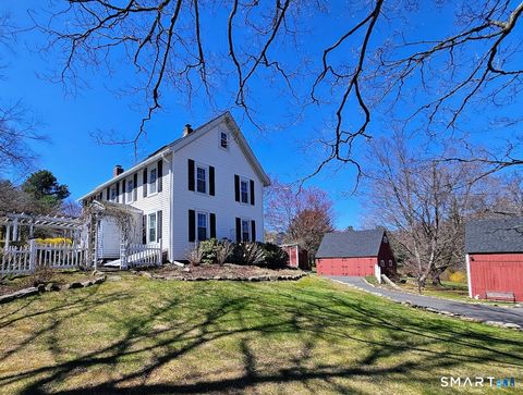 Photo of 117 Quaker Farms Road, Oxford, CT 06478 (MLS # 24166458)