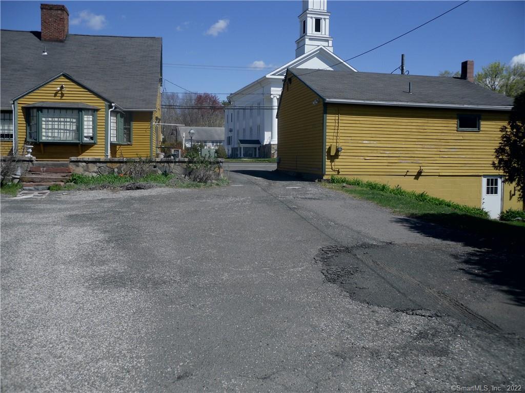 596 Main Street