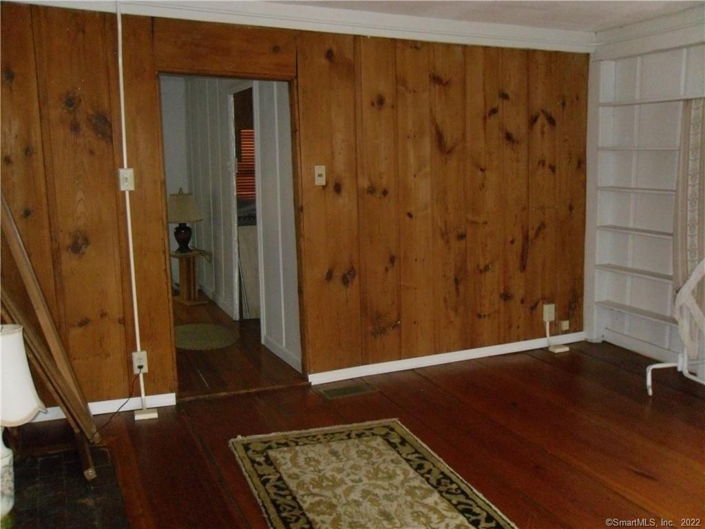 Somers, Connecticut 06071, United States, ,3 BathroomsBathrooms,Commercial,Pending,75775