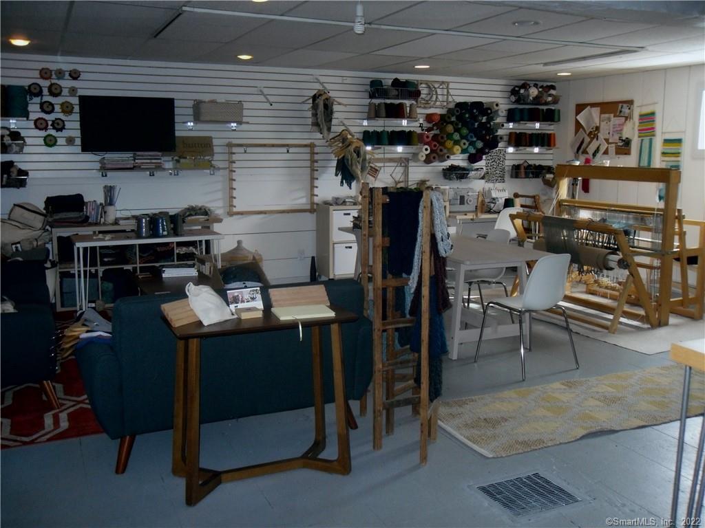 Somers, Connecticut 06071, United States, ,3 BathroomsBathrooms,Commercial,Pending,75775