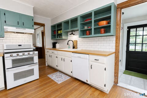 Tiny photo for 23 Jessamine Street, West Hartford, CT 06119 (MLS # 24192003)