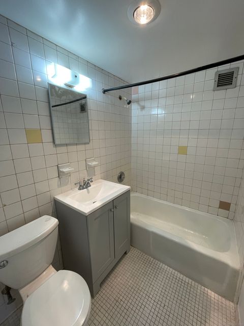 Tiny photo for 87 Glenbrook Road #APT 3C, Stamford, CT 06902 (MLS # 24148959)