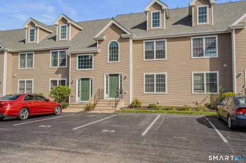 Tiny photo for 15 Freedom Way #83, East Lyme, CT 06357 (MLS # 24215739)