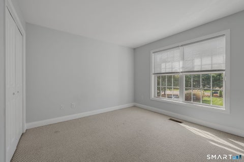 Tiny photo for 15 Freedom Way #83, East Lyme, CT 06357 (MLS # 24215739)