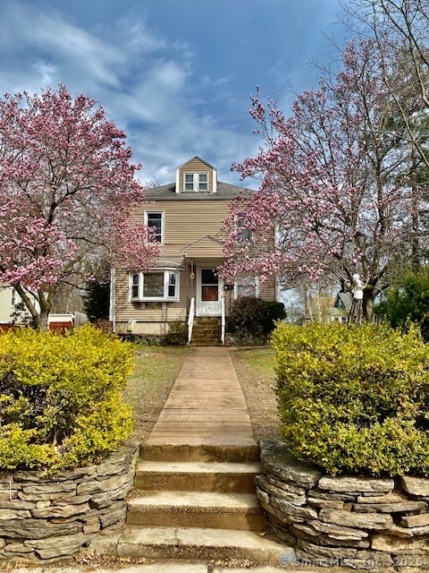 854 Burnside Avenue, East Hartford, Connecticut image 3