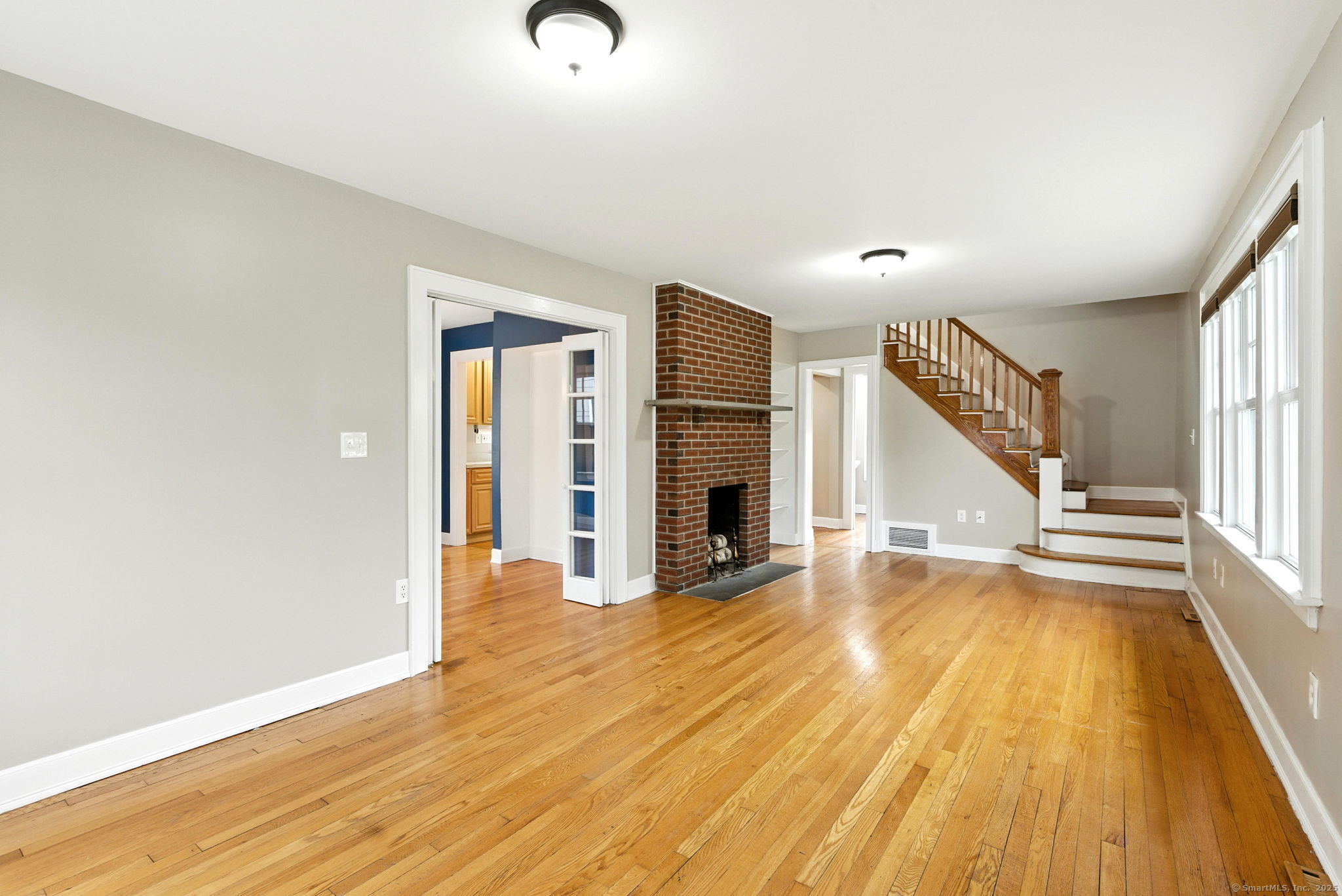 11 Middletown Avenue