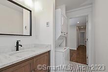 Marlborough, Connecticut 06447, United States, 2 Bedrooms Bedrooms, ,1 BathroomBathrooms,Residential,Active,192717