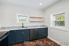 Marlborough, Connecticut 06447, United States, 2 Bedrooms Bedrooms, ,1 BathroomBathrooms,Residential,Active,192717