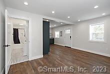 Marlborough, Connecticut 06447, United States, 2 Bedrooms Bedrooms, ,1 BathroomBathrooms,Residential,Active,192717