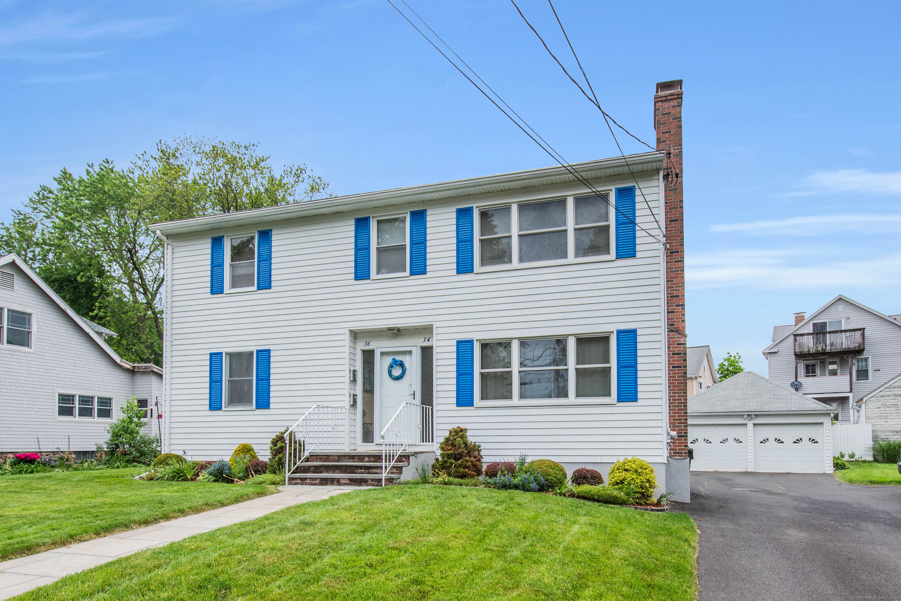 Property for Sale at 34 Kingswood Road, West Hartford, Connecticut - Bedrooms: 4 
Bathrooms: 3 
Rooms: 11  - $559,000