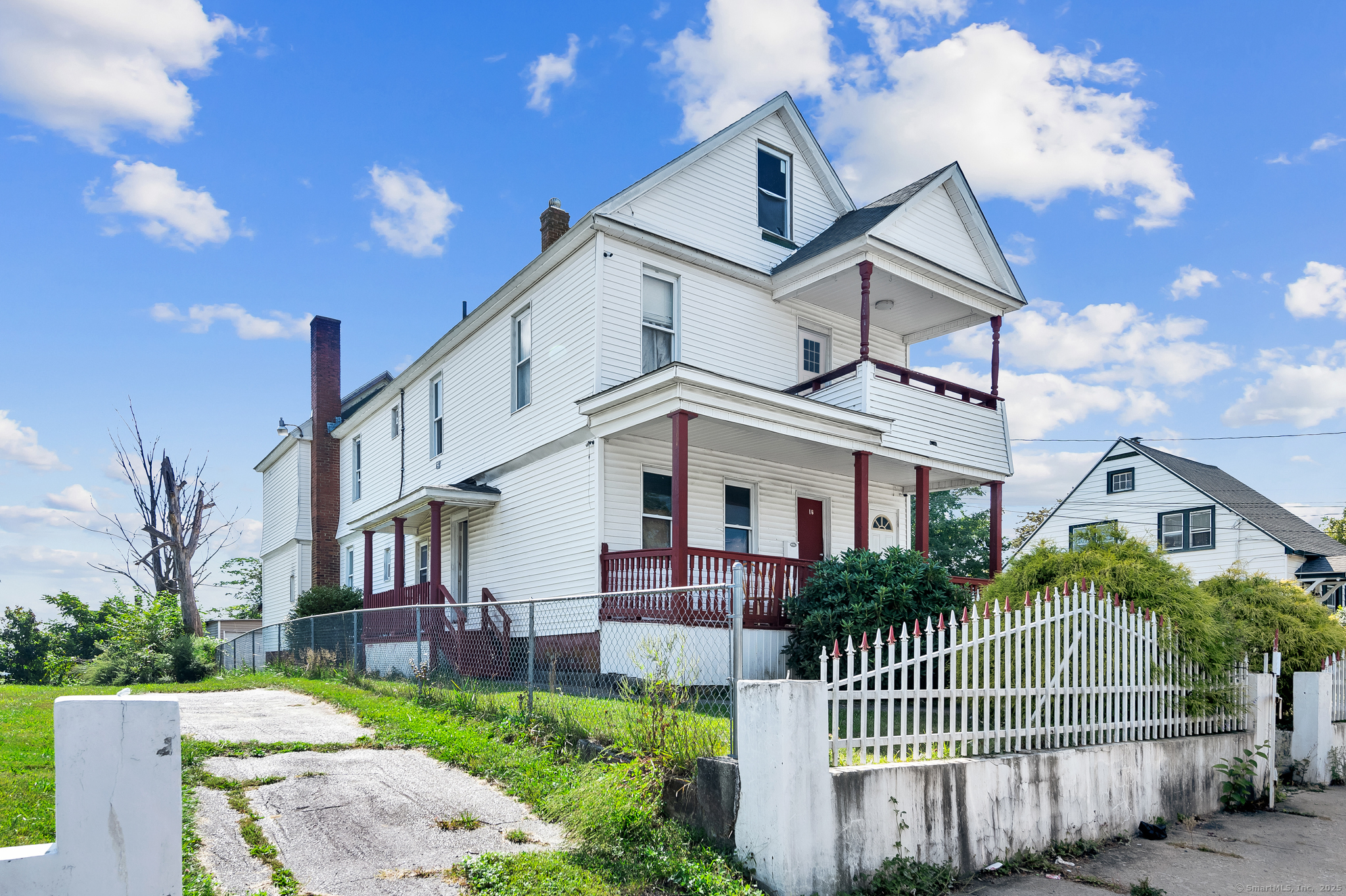 16 Willard Street