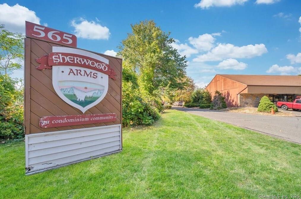 565 Talcottville Road APT 2C3