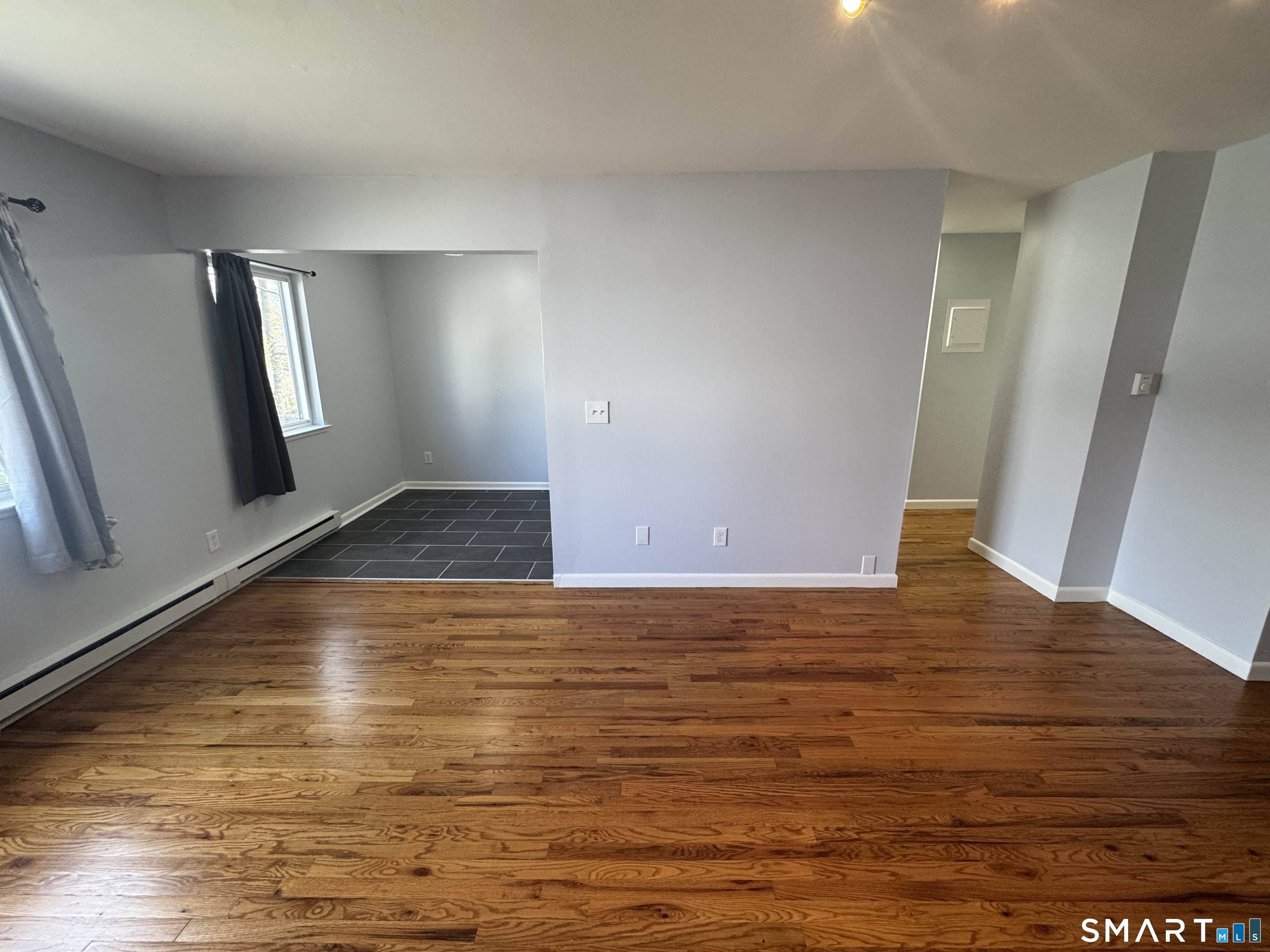 4 Glenwood Avenue B7