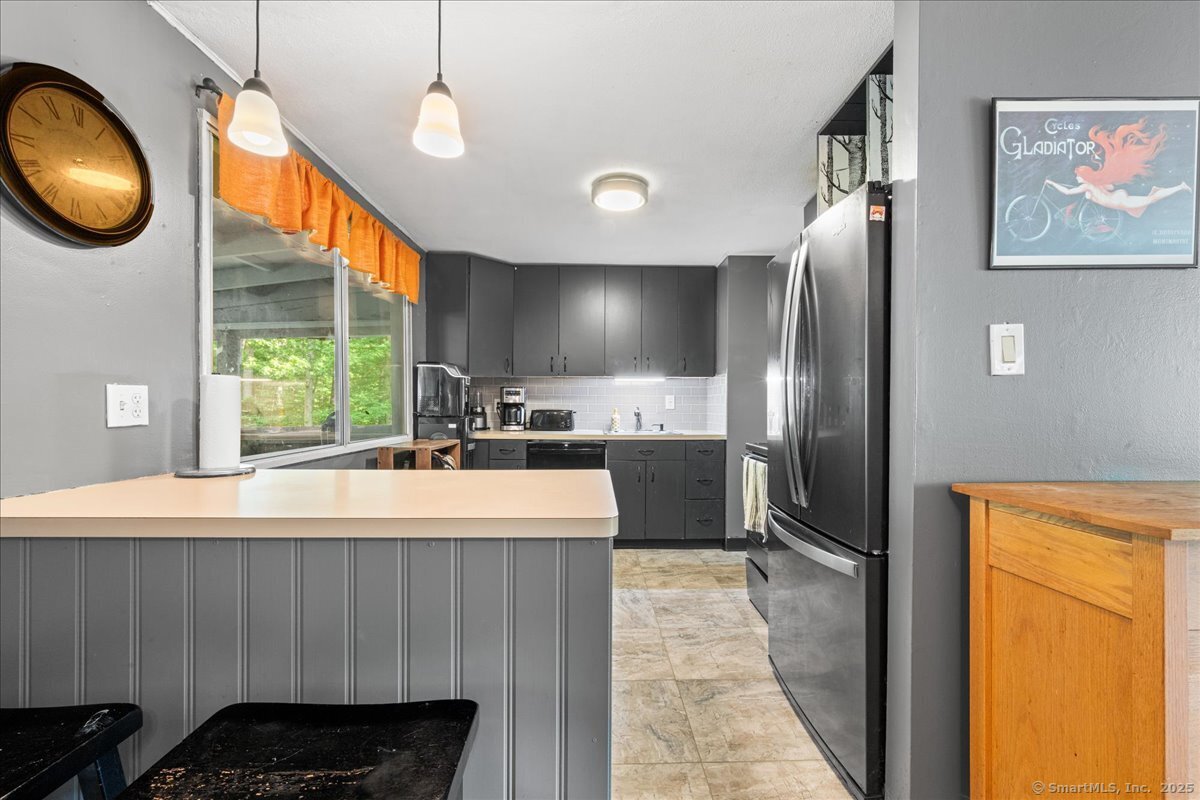 10 Lucerne Drive