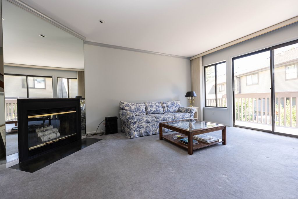 Photo of 9 Old North Stamford Road #35L, Stamford, CT 06905 (MLS # 24125537)