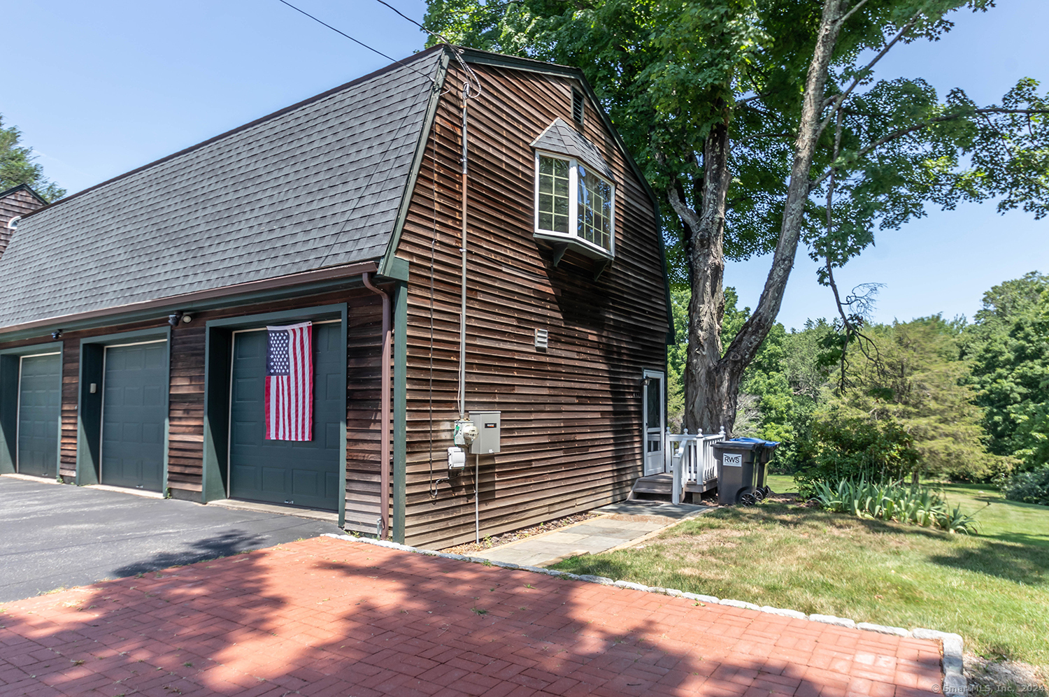 Rental Property at 4422 Madison Avenue, Trumbull, Connecticut - Bedrooms: 1 
Bathrooms: 1 
Rooms: 4  - $2,800 MO.