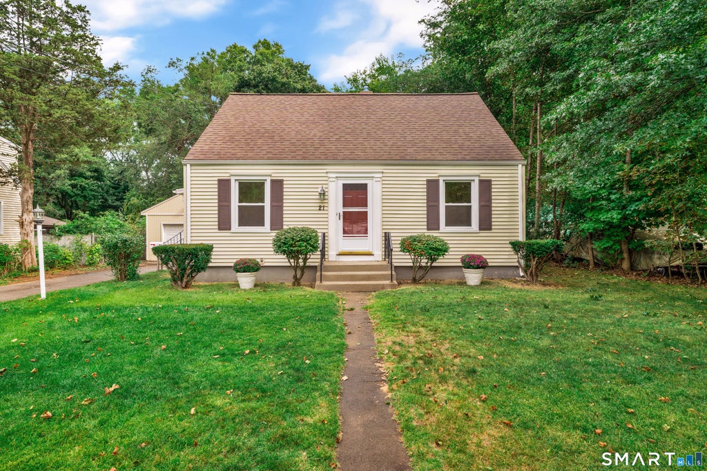 Photo of 21 Monroe Street, North Haven, CT 06473 (MLS # 24210408)