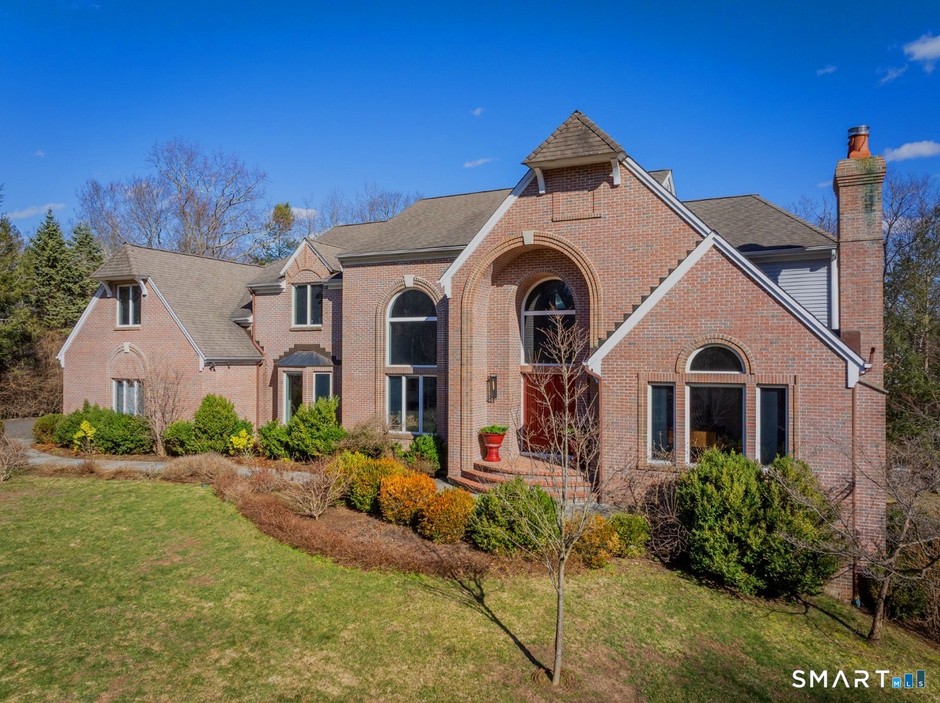 215 South Lake Drive