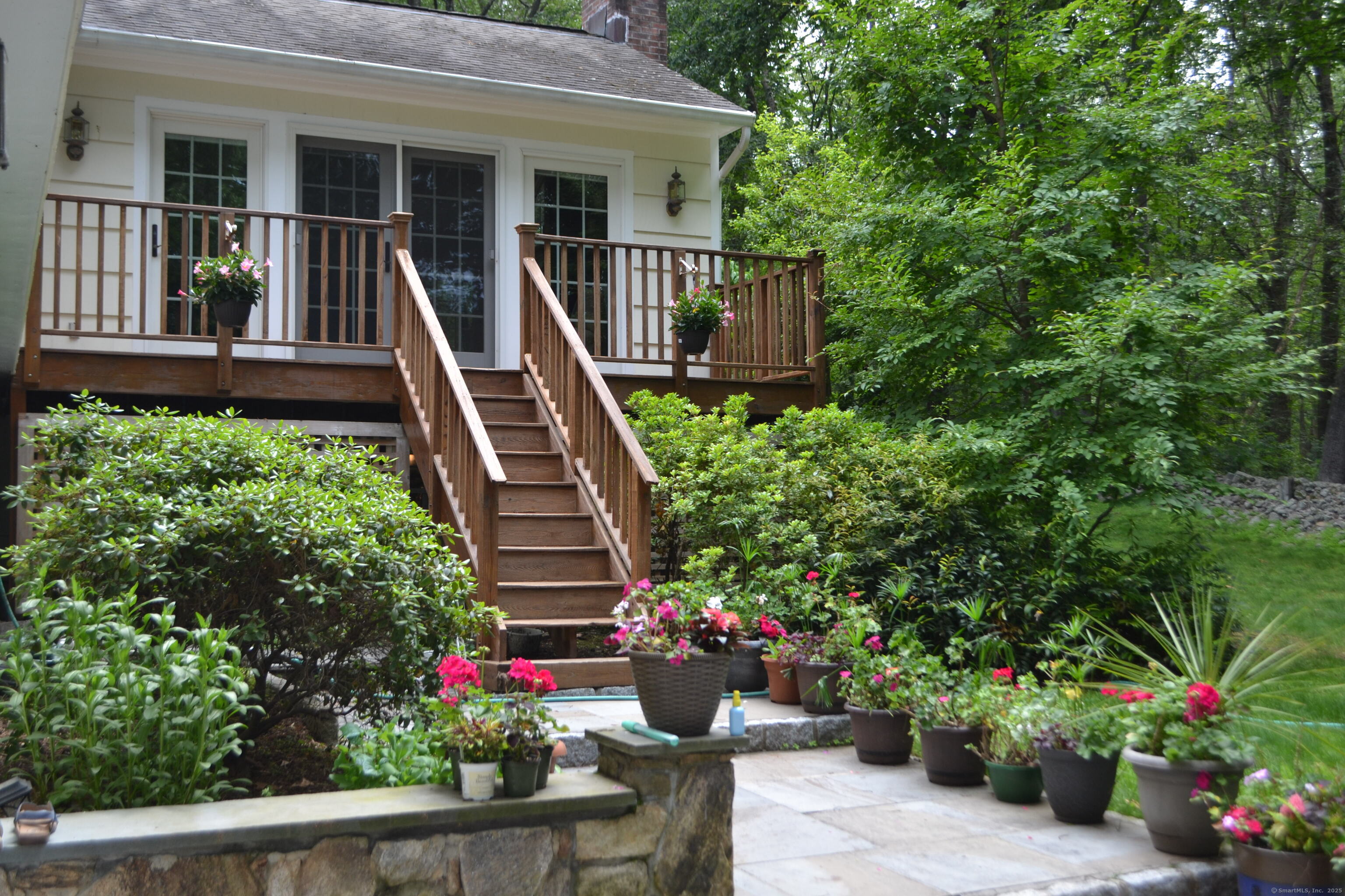 52 Grumman Avenue