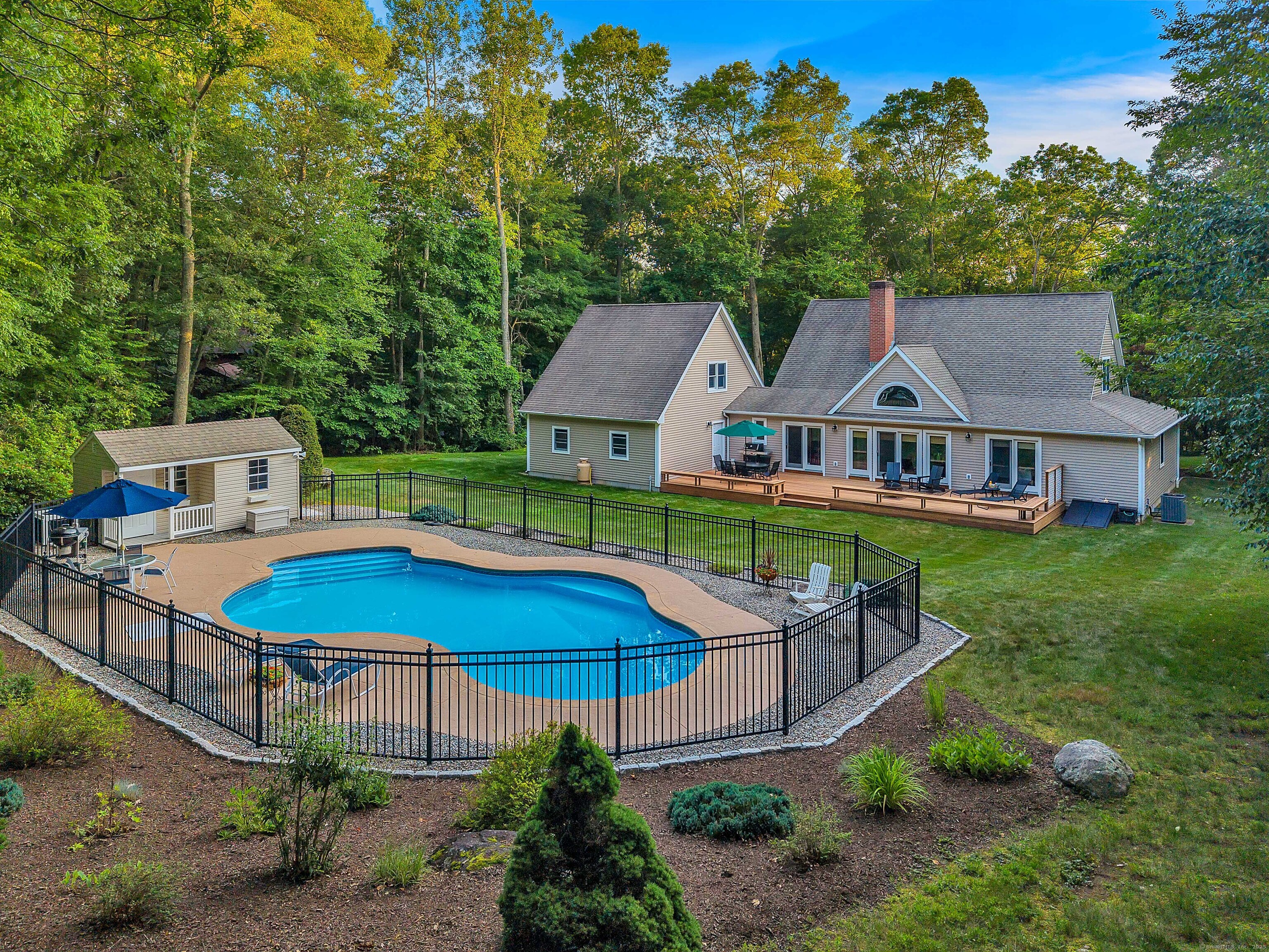 16 Manatuck Drive