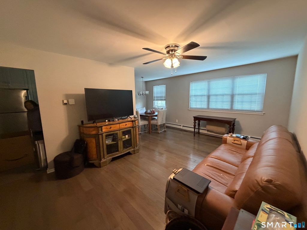 Photo of 1000 Knapps Highway #14, Fairfield, CT 06825 (MLS # 24158521)