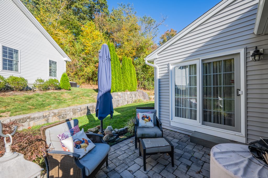 Photo of 286 Beth Lane #16, Waterbury, CT 06705 (MLS # 24133037)