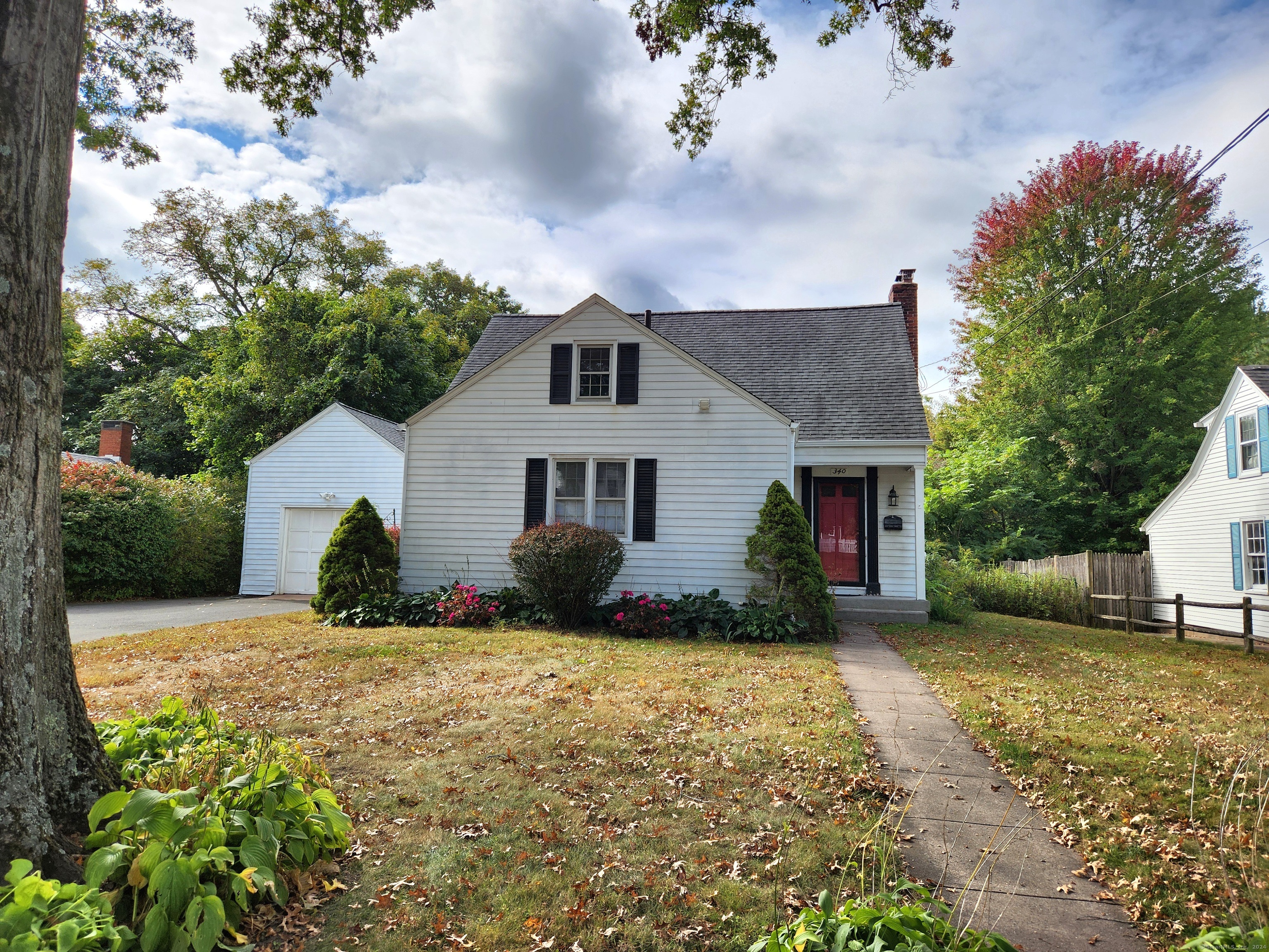 Photo 1 of 340 Porter Street, Manchester, Connecticut, $2,100, Web #: 24051530