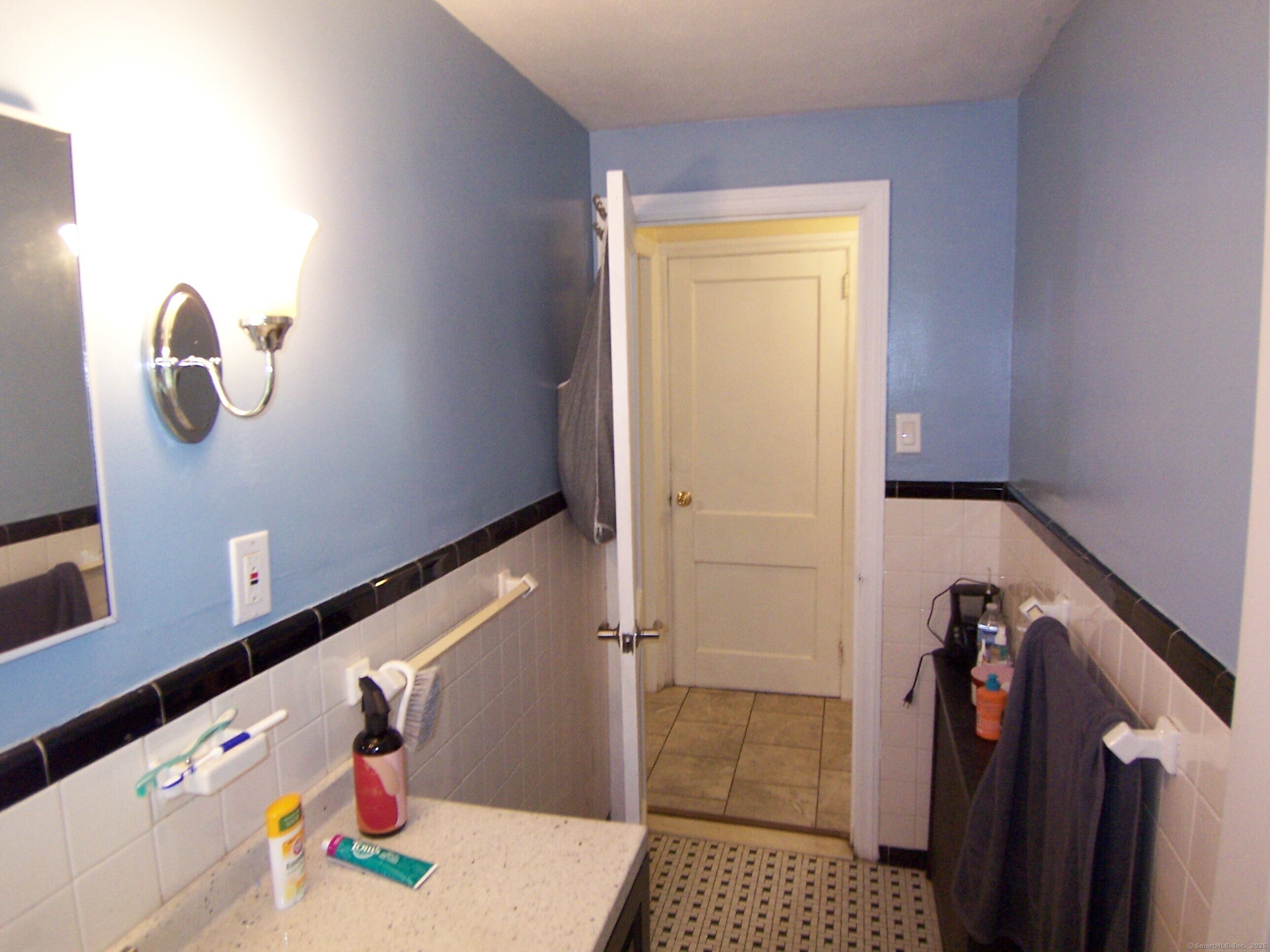28 Terrace Avenue, East Hartford, Connecticut image 15